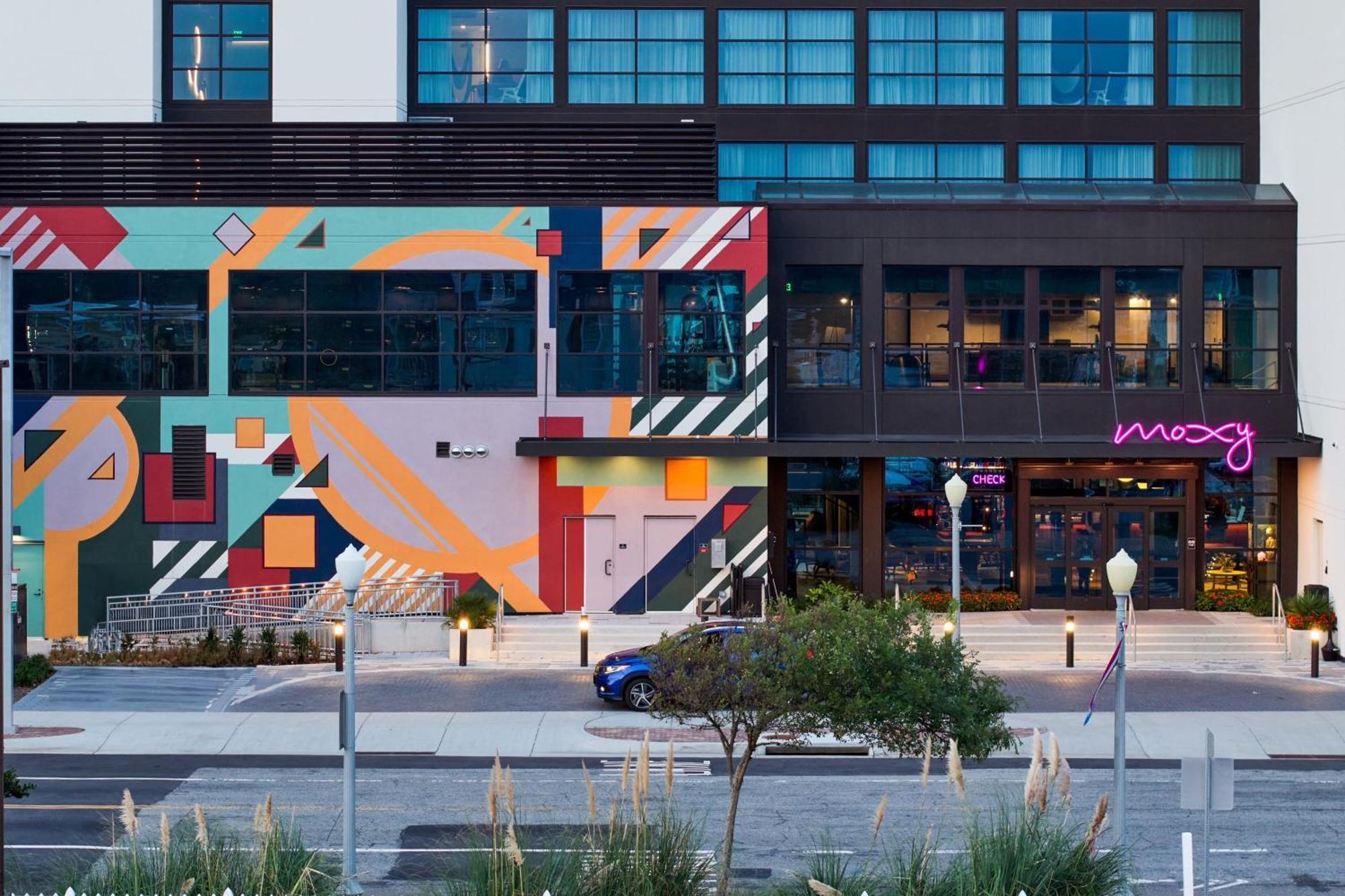 Moxy Virginia Oceanfront Virginia Beach