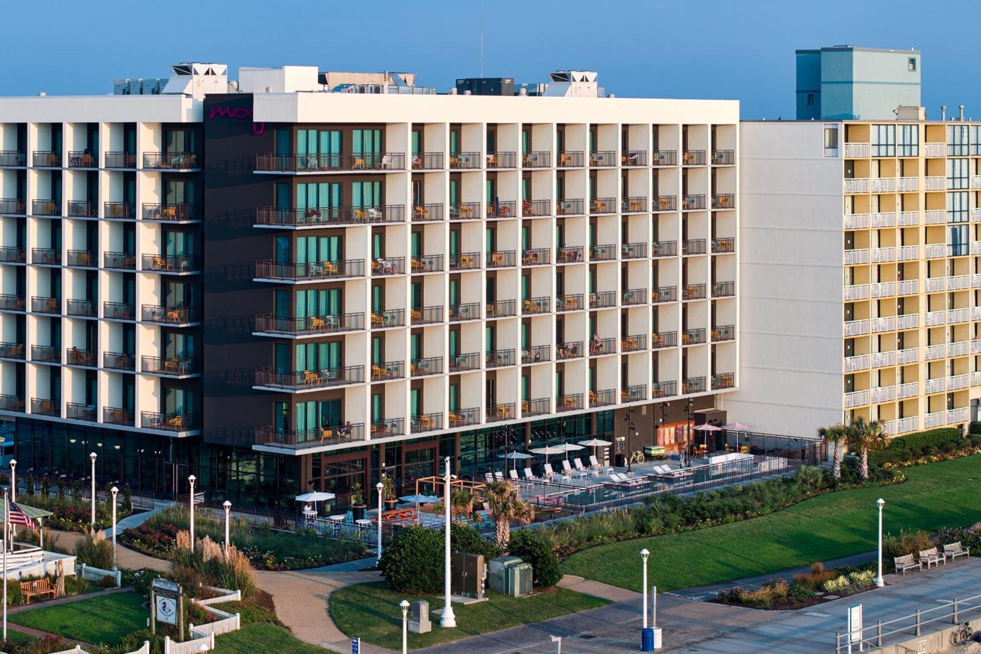Moxy Virginia Oceanfront Hotel 2*
